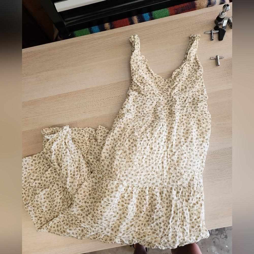 Floral midi dress tie back